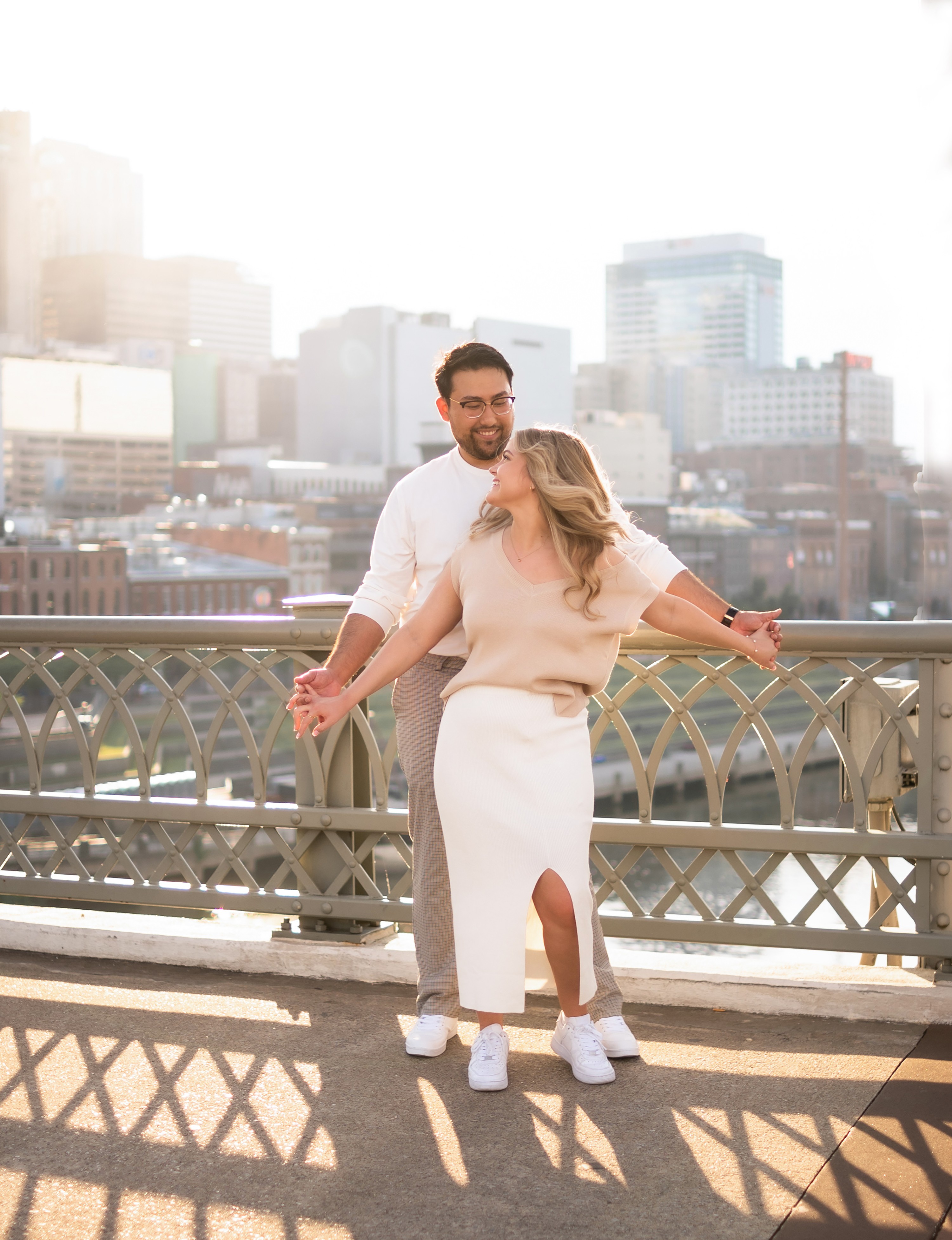 Pedestrian Bridge in Nashville. Engagement photoshoot.